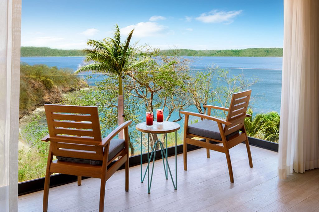 Costa Rica_Nicoya Peninsula_Secrets Papagayo balcony