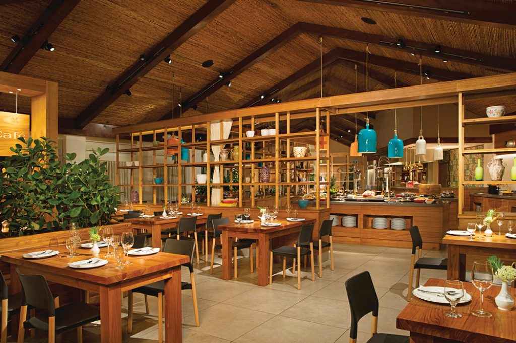 Costa Rica_Nicoya Peninsula_Secrets Papagayo restaurant