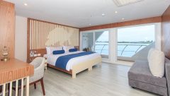MC ELITE Panoramic Golden Suite