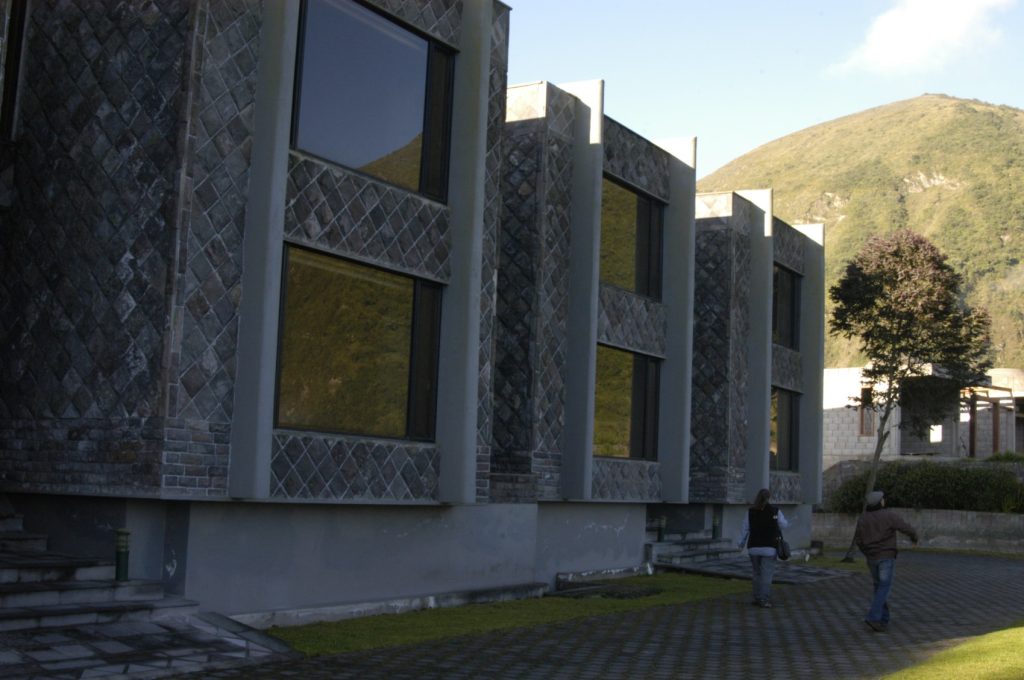 El crater Hotel