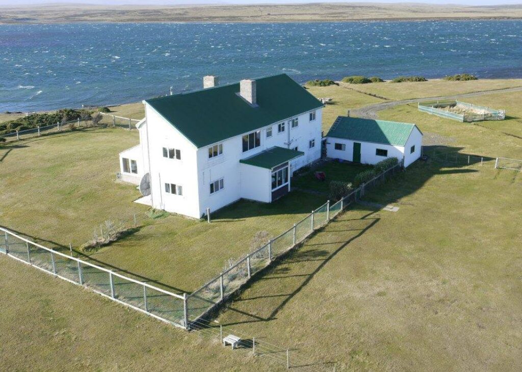 Darwin House