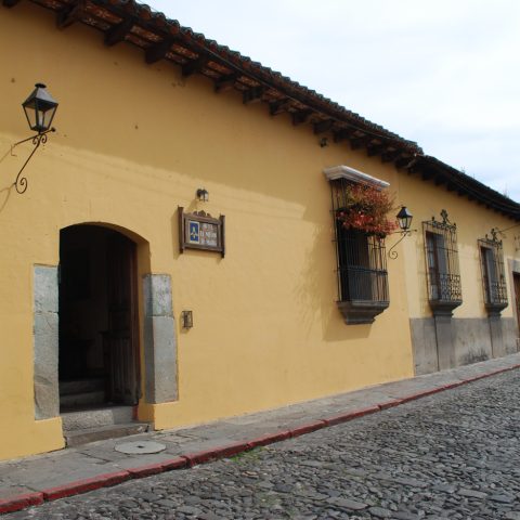 GUA_Antigua_HotelMesonDeMaria_TJS_staff (2)