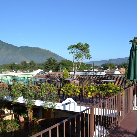 GUA_Antigua_HotelMesonDeMaria_TJS_staff (4)