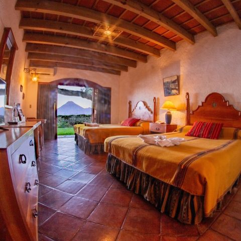 GUA_LakeAtitlan_PosadaDeDonRodrigoPanajachel (1)