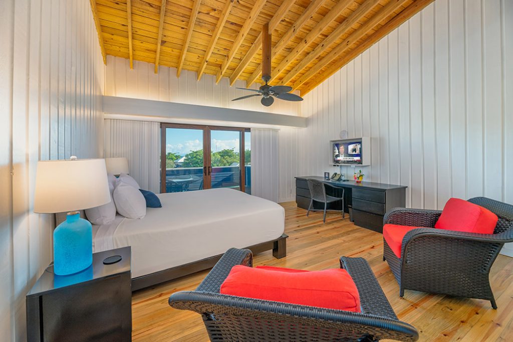 Honduras_Barefoot Cay_Oceanview Studio copy