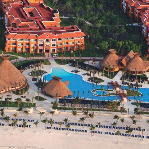 Barcelo Maya Colonial