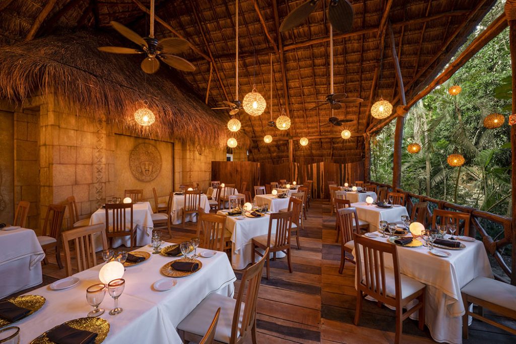Mexico_Riviera Maya_Viva Wyndham Azteca restaurant