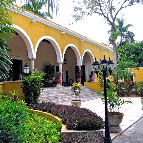 Hotel Owned © Hacienda Chichen