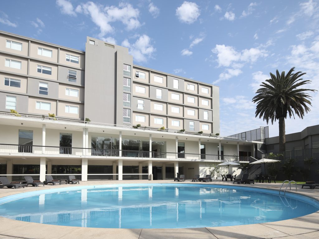 casa andina select chiclayo pool