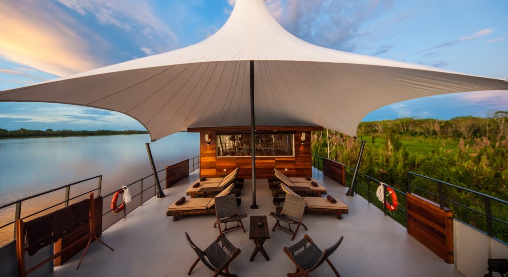 AQUA EXPEDITIONS ©
