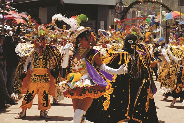 PER_Puno_Fiesta de la Candelaria_VTI_freewithcredit
