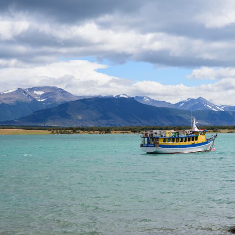 CHI_PuertoNatales_shutterstock132995615_free