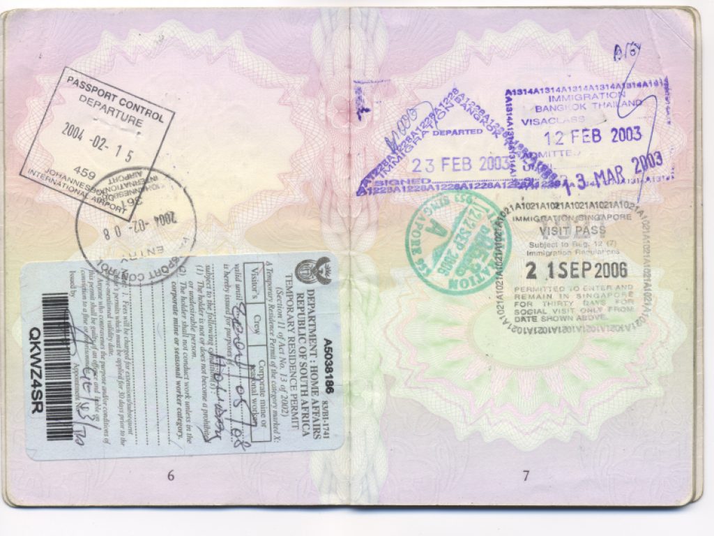 LATAM_PassportStamps_iStock3331744_free