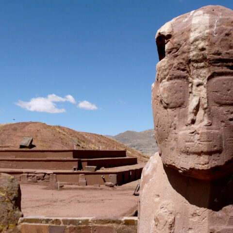 PER_Tiwanaku_shutterstock156174548_free