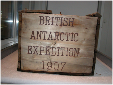 Original cases of Mackinlays Rare Old Highland Malt Whisky after their discovery in 2007 (4)