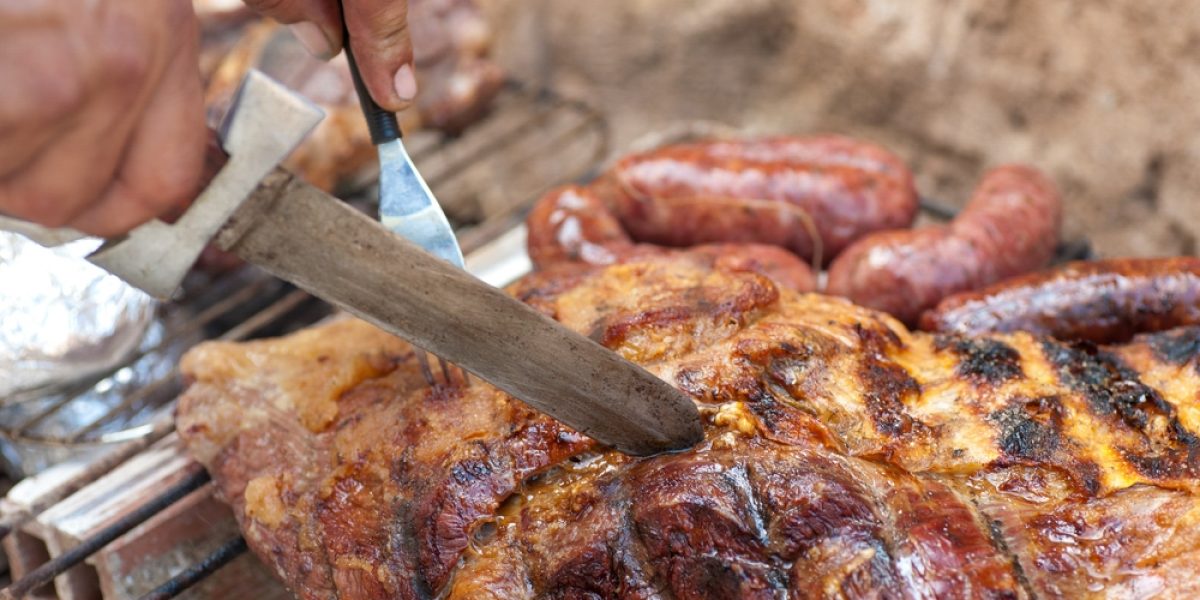 ARG_CordobaCentralSierras_BBQ_ShutterStock