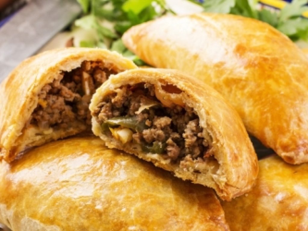 ARG_Empanadas Saltenas_Free_shutterstock_167996753