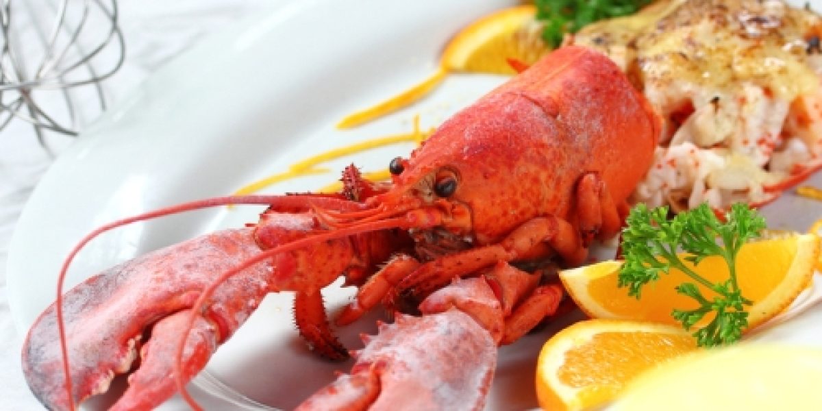 BEL_Belizean Stuffed Lobster_Free_shutterstock_112416134