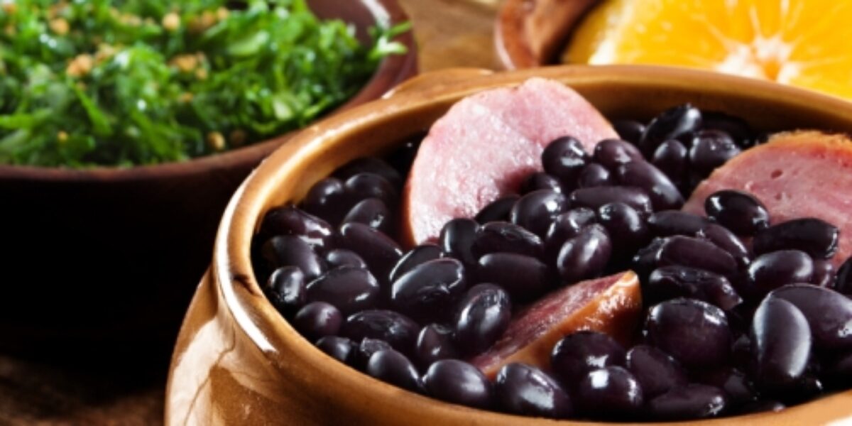 BRA_Feijoada_Free_shutterstock_148093592