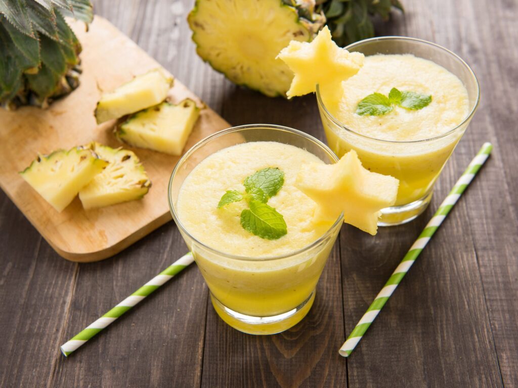 Pinapple and mint juice