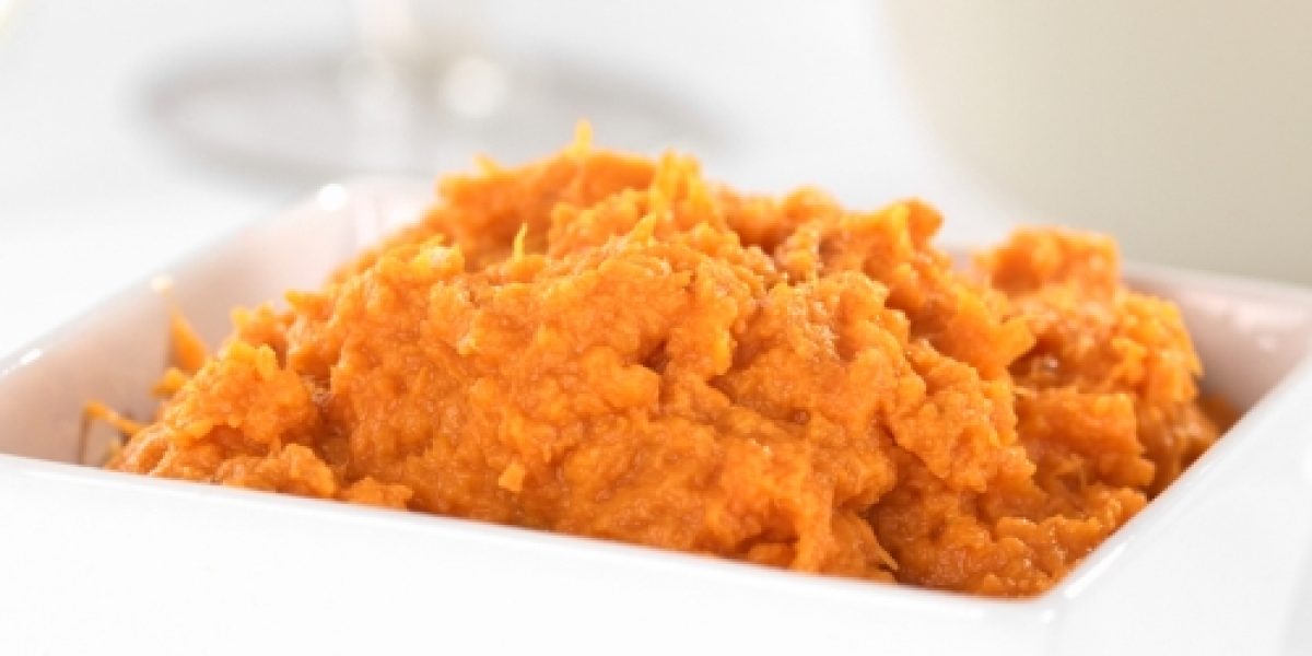 CUB_SweetPotatoPur?es_ChristmasDish__Free_shutterstock_114735784