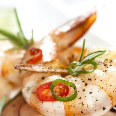 LATAM_Garlic Chilli Prawns_Free_shutterstock_174587855