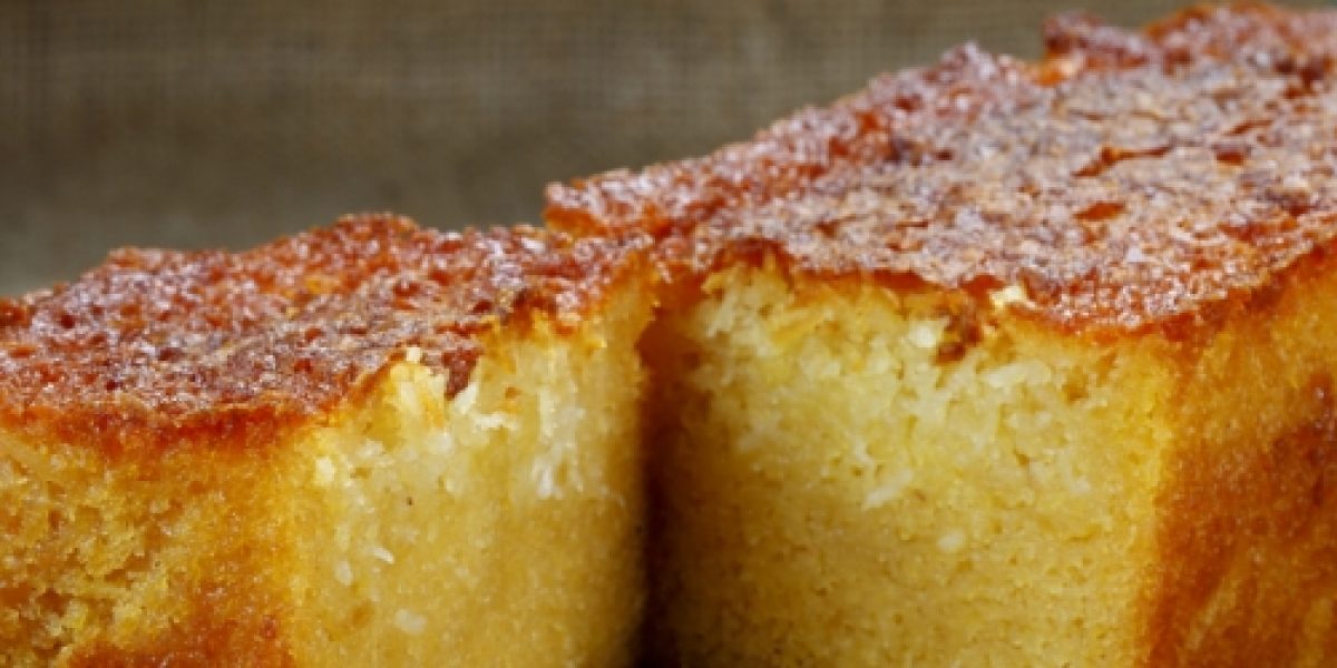 LATAM_Tropical Fruit Cake_Free_shutterstock_149910557