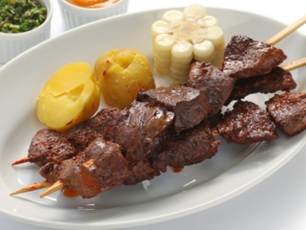 PER_Anticuchos_free_shutterstock_185287442