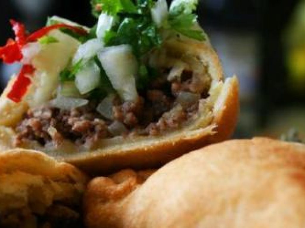 PER_Spicy BeefEmpanadas_Recipe_VivaPeru_FreeWithCredit (2)