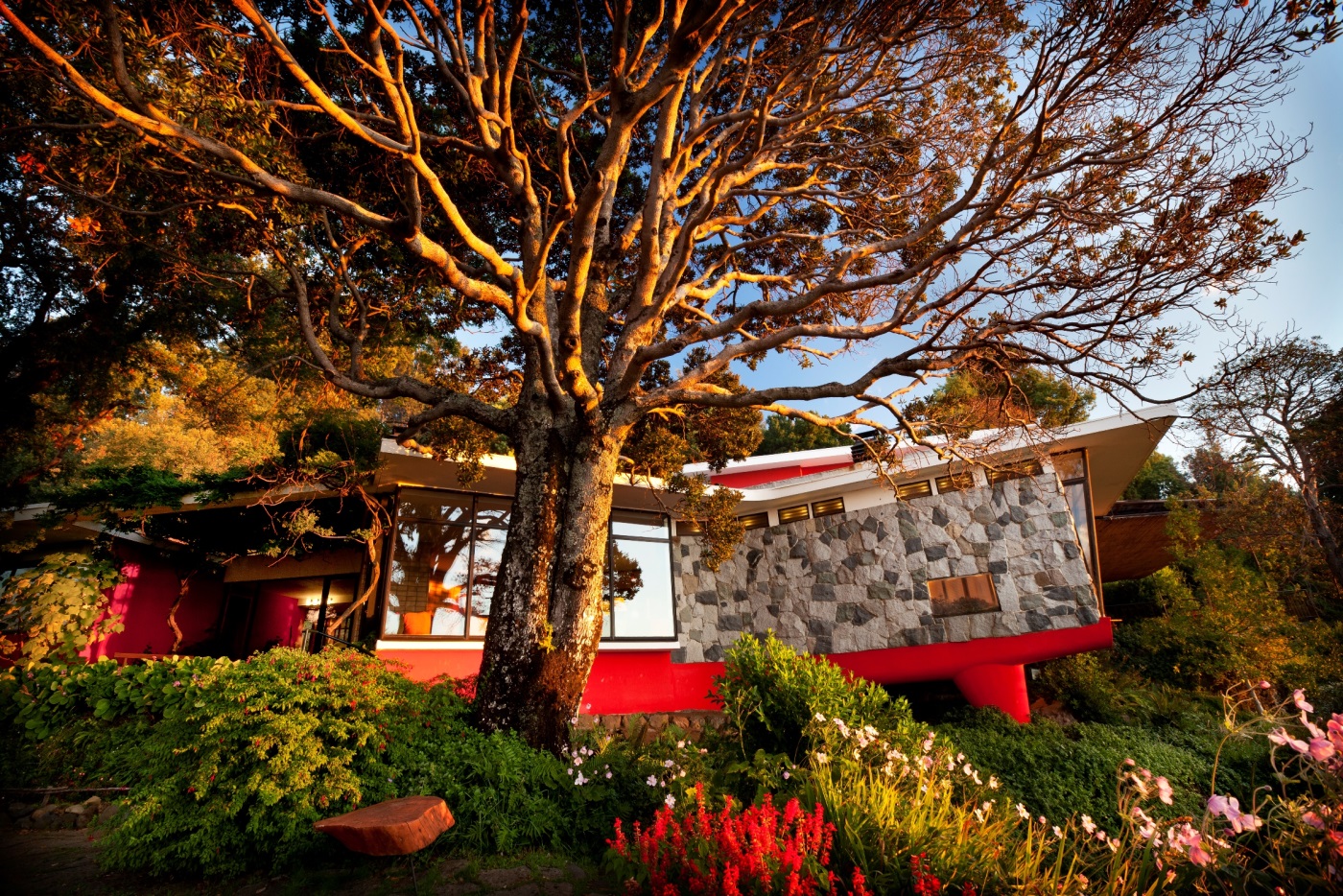 Chile_Pucon_Hotel_Antumalal_exterior-3