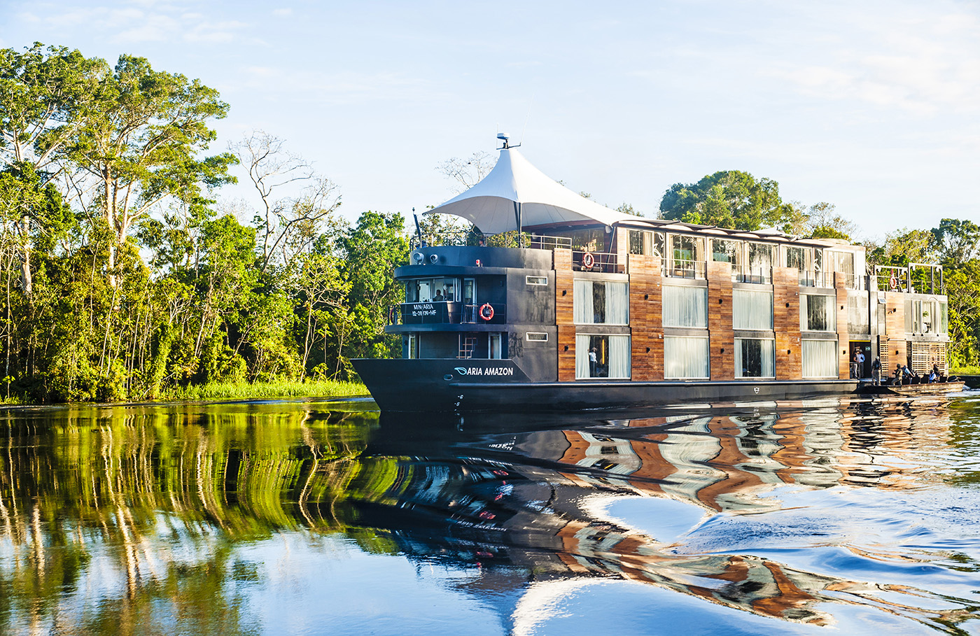 PERHTL61_Amazon_Aria_AquaExpeditions_freewithcredit (10)