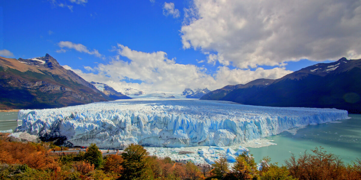 ARG_PeritoMoreno_shutterstock111247067_freewithcredit