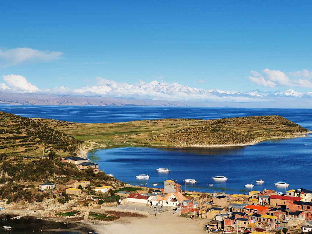 BOL_Isla_del_Sol_shutterstock_90273223_freewithcredit(2)