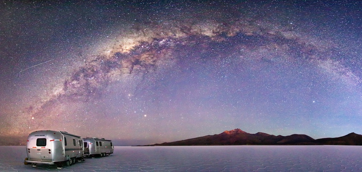 Bolivia_SouthernBolivianaltiplano_UyuniArea_Uyunisaltflats_AirStreamCamper_CRILLONTOURS-13