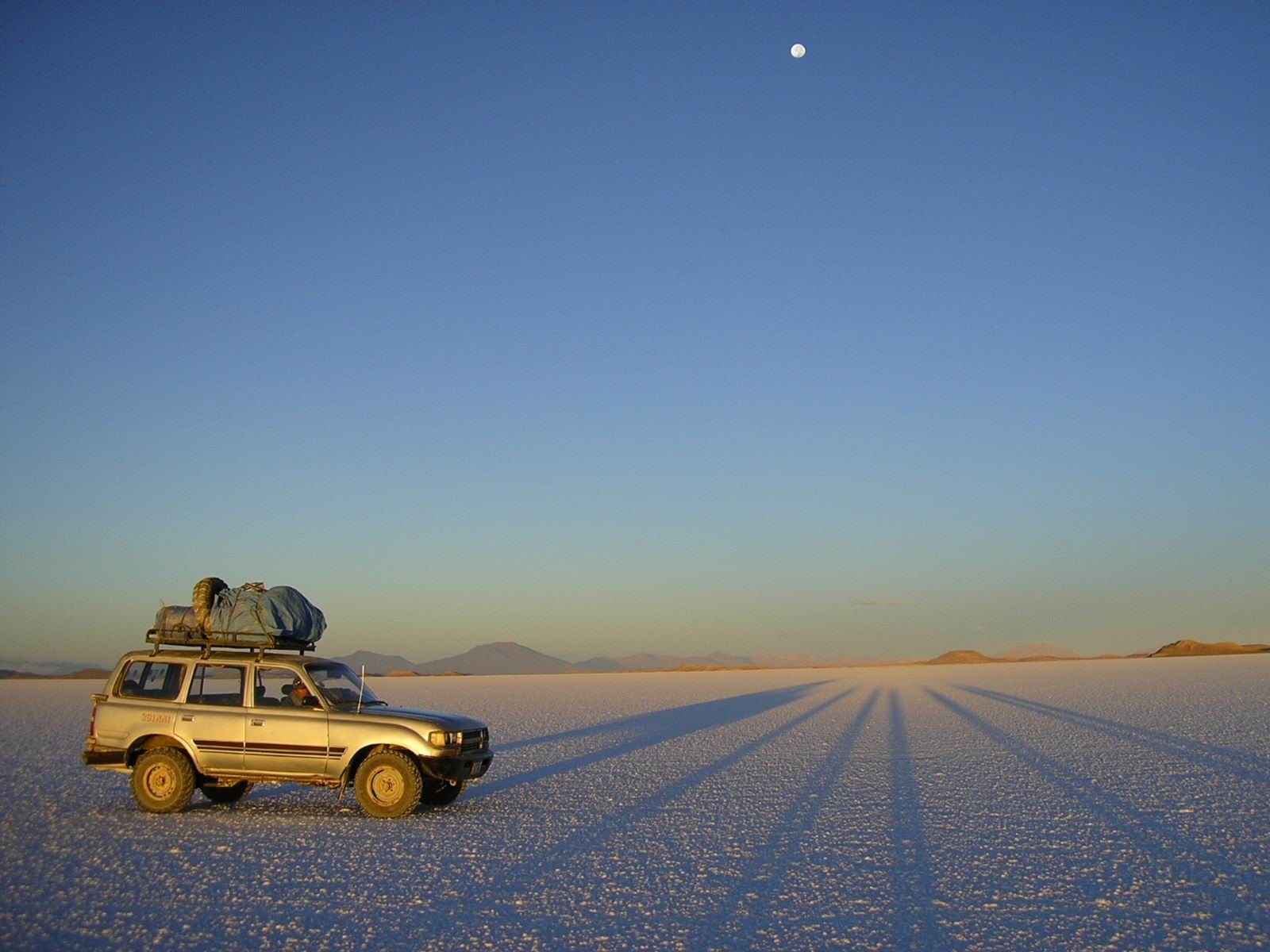 uyu-mtiot004bolarg-bol-saltflats-free-amyingham