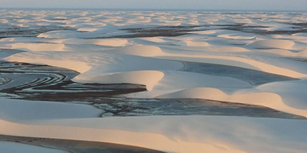 BRA_LencoisMaranheses_shutterstock62416513_freewithcredit