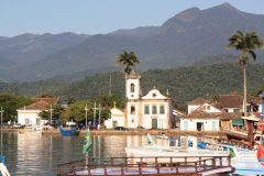 BRA_Parati_freewithcredit_shutterstock_19115881