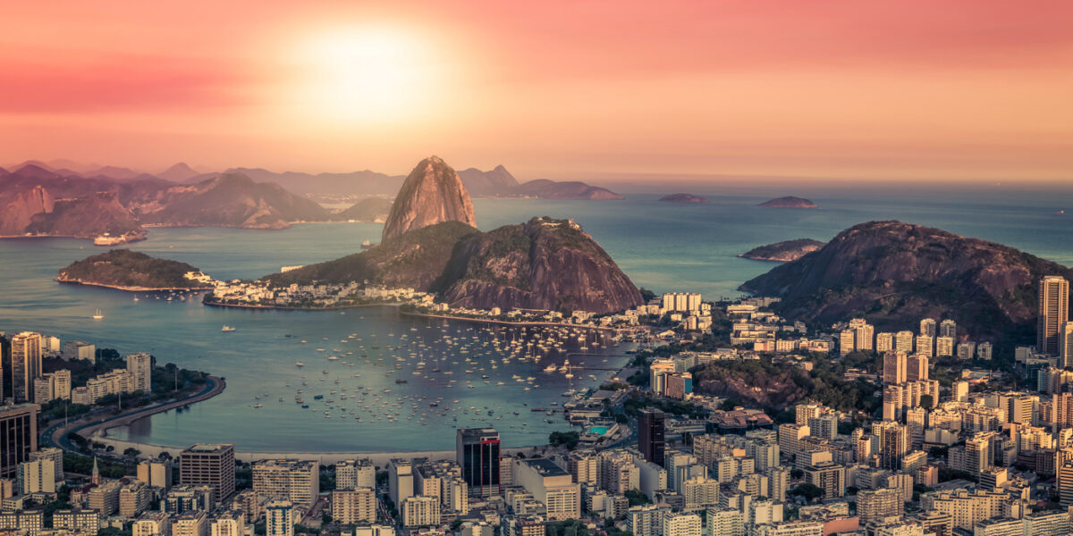 BRA_RioDeJaneiro_iStock39883566_freewithcredit