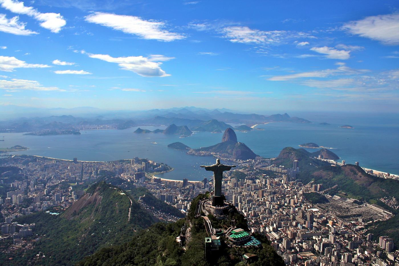 bra_riodejaneiro_shutterstock_80518840_freewithcredit