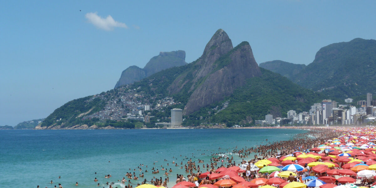 Brazil_Rio_Ipanema beach 2_Sally Dodge Free