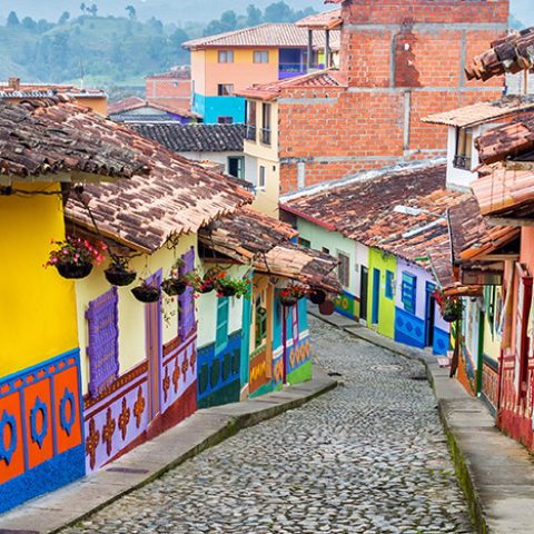 COL_GuatapeStreetCrop_shutterstock187244789_freewithcredit