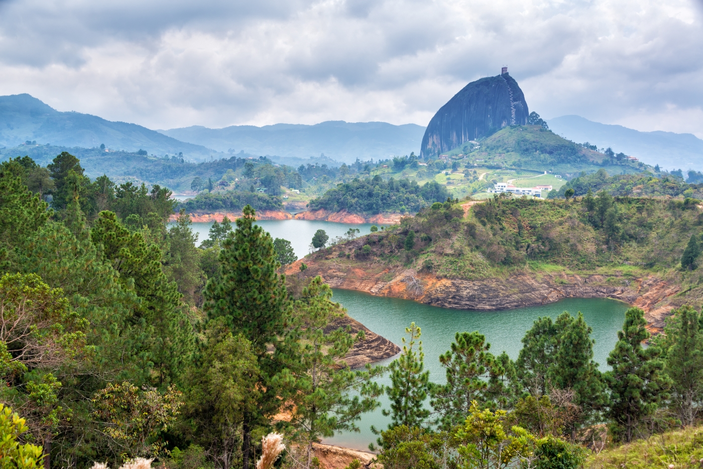 COL_Penol_Antioquia_ShutterStock