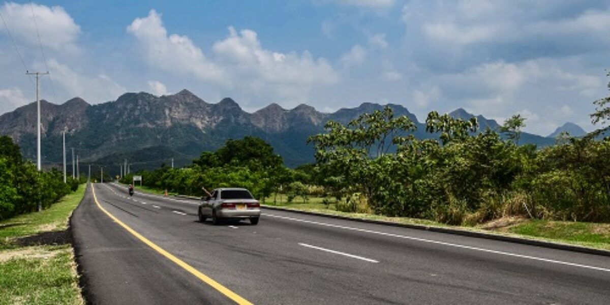 COL_RoadfromBogotaToIbague_MN_free