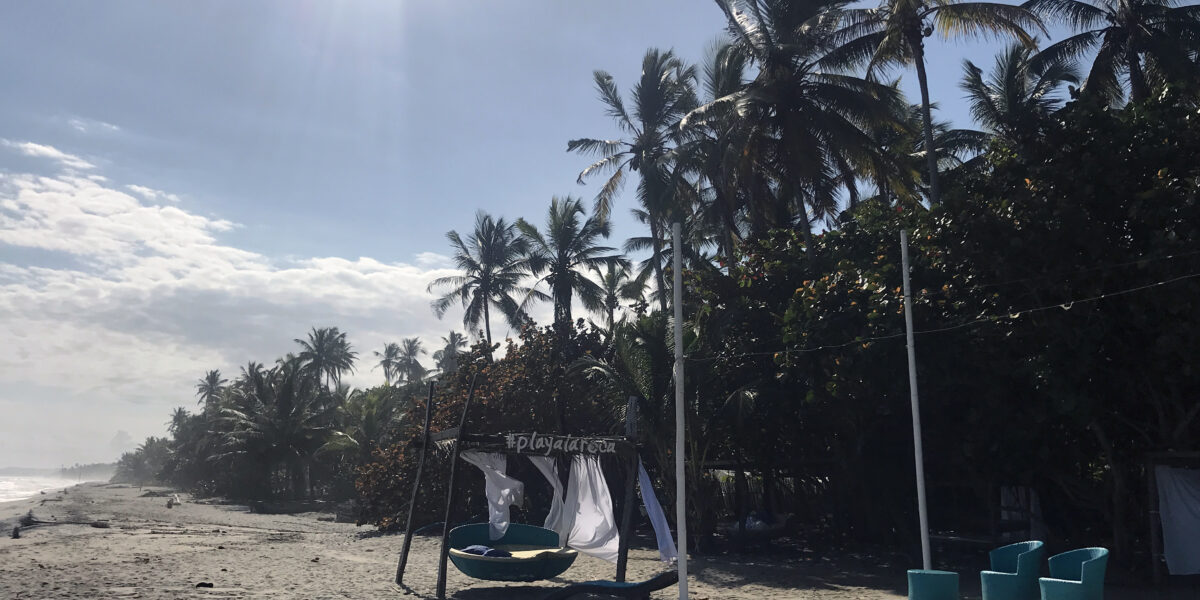 playa la roca Colombia