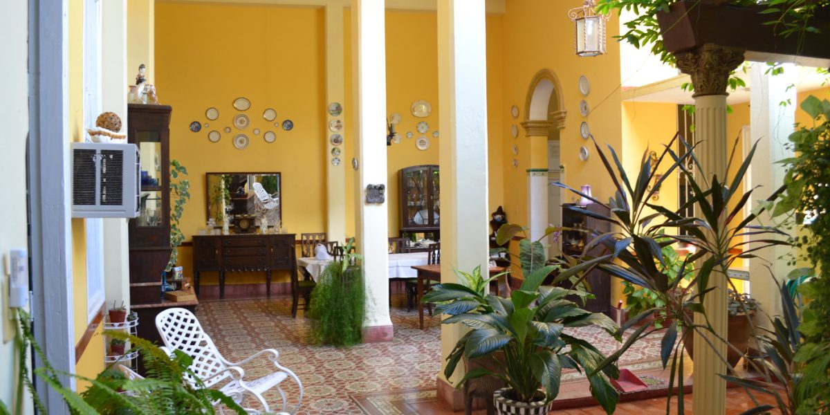 CUB_AutenticaPergolaHomestay_StaClara_EW_free