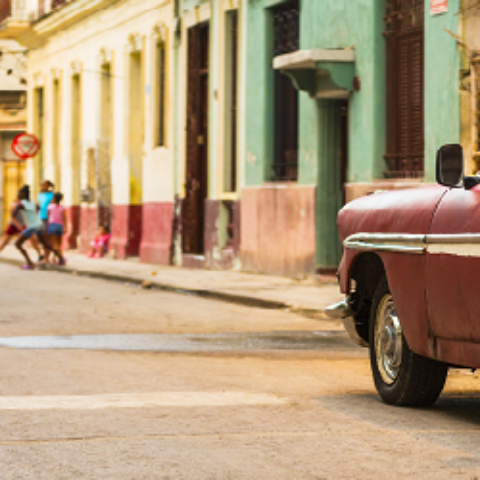 CUB_Havana_car_GettyImages_freewithcredit_crop