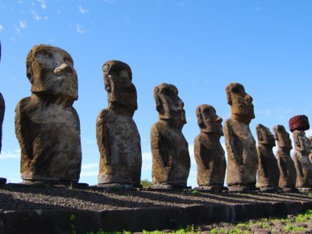 CHI_easterIsland_MN_free