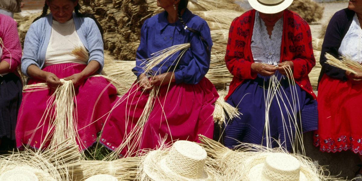CUEcuencaweavers5freemetro