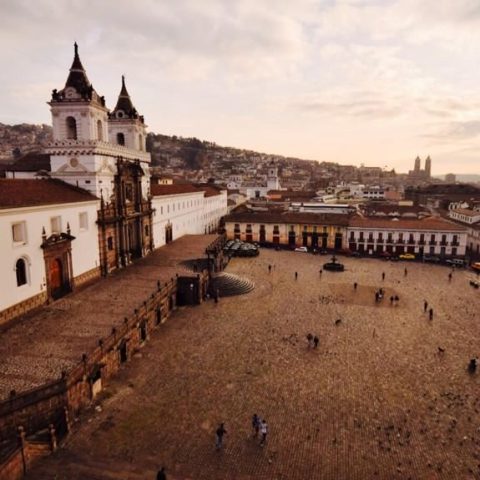 Quito Ecuador JLA insider TP