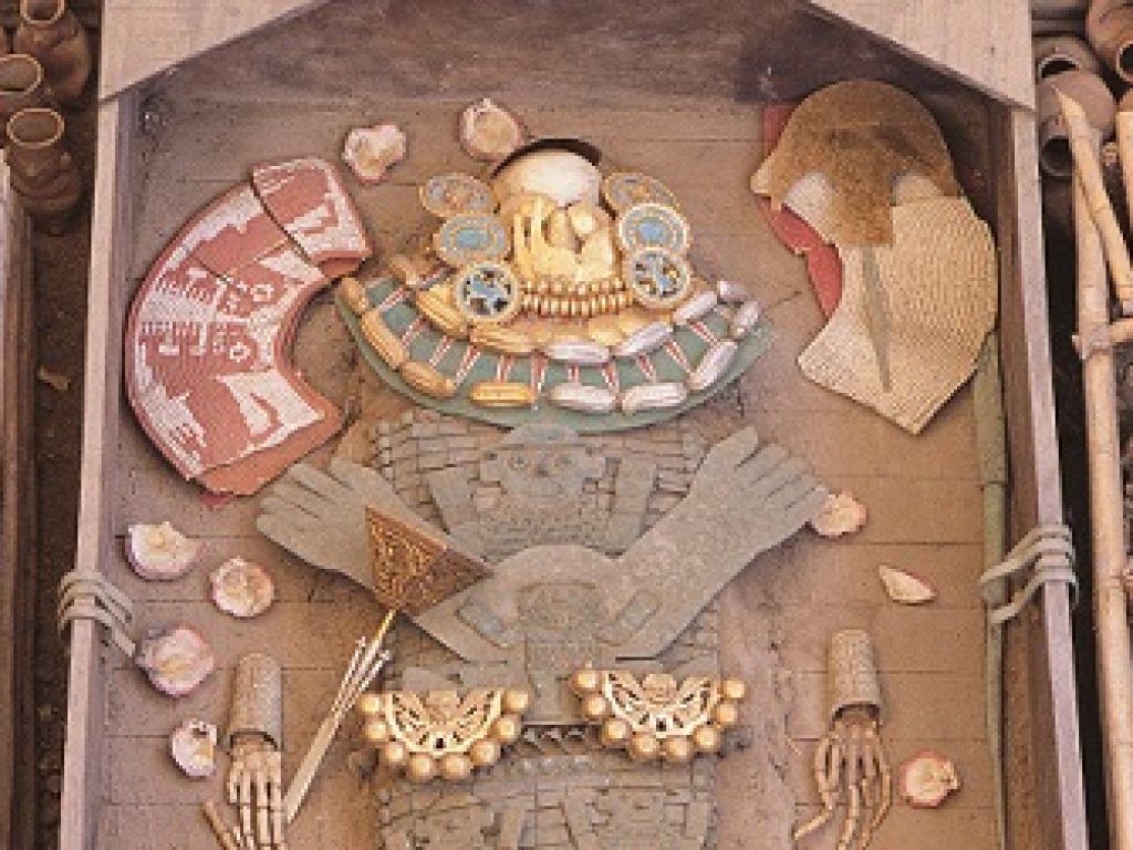 MEX_Sipan_TravellingBackInTime_JP_free